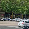 Opsadno stanje u centru Beograda: Građani na Bulevaru kralja Aleksandra videli muškarca sa puškom i odmah pozvali policiju!