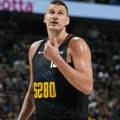 Gotov odmor: Nikola Jokić se vratio klupskim obavezama (VIDEO)