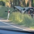 Užas na putu Sombor-Apatin: Auto sleteo s kolovoza, jedna osoba poginula