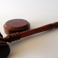 Treće osnovno javno tužilaštvo: Određeno zadržavanje N. O. zbog sumnje da je autom udario ženu u Surčinu