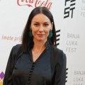 Sloboda danas puni 44 godine: Da li biste je prepoznali na fotografijama kada je bila devojčica