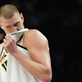 Kraj puta za Jokića i Denver – Nikola opet na ivici tuče /video/