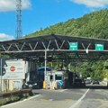 Tutinac uhapšen na Brnjaku: Policiji ponudio 30 eura mita