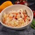Starinski recept za prženi kiseli kupus: Ukusniji je od segedina, a sprema se duplo brže