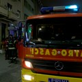 Buktinja u centru Loznice: Garaže zahvatio požar, pričinjena velika materijalna šteta (video)