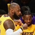 LeBron i Broni Džejms ispisali istoriju NBA: Otac i sin prvi put zajedno na terenu