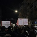 Protest u Kragujevcu ispred prostorija SNS (VIDEO)