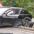 Jedan nasukan na bankini, drugi nasred magistrale: Žestok sudar dva audija kod Gornjeg Milanovca (FOTO)
