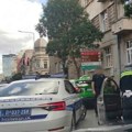 Dramatično hapšenje u Nišu: Pobegao posle saobraćajne nesreće, ali nije daleko odmakao (foto)