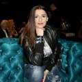 „Borila sam se 15 godina“: Mira Škorić iskreno o najtežim trenucima i borbi sa teškom bolešću