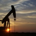 Britanski bankarski gigant prestaje sa finansiranjem nafte i gasa