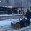 Jake Snežne padavine u Pekingu: Skoro 200 deonica puteva zatvoreno zbog nepovoljnih vremenskih uslova