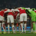 Luton uknjižen, Arsenal treba da preživi najluđih mesec dana