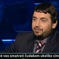 Da li je ovo isti čovek? Voditelj kviza ""Želite li da postanete milioner" danas ne liči na sebe: Napustio Srbiju i promenio…