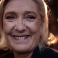 Marin Le Pen pozvala na raspuštanje francuskog parlamenta