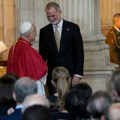 Papa Lav XVI sastao se sa španskim kraljem, posetio utočište za beskućnike