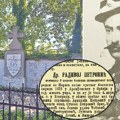Priča o Paražaninu dr Radivoju Petroviću, učesniku Srpsko-turskih ratova (1876-1878). Požrtvovani lekar i posle smrti uz…