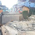 Obrušio se deo obale na kojoj se gradi most u centru Aleksandrovca