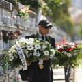 "Gde je njena mezimica Ana Nikolić?": Boki 13 isprozivao estradu jer nisu došli na pomen Marini Tucaković