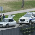 Detalji tuče na rođendanu u Borči: Otac slavljenika istukao novog dečka svoje bivše, bacio tortu, izvadio nož i izbo ga