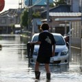 Toplotni talas i upozorenje na poplave u Japanu