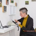 U Savremenoj galeriji Zrenjanina otvorena izložba 68. saziva Umetničke kolonije Ečka Zrenjanin - Savremena galerija…