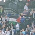 Skandal u Melburnu: Navijači prekinuli finale Australijan opena, usred poena počeli da skandiraju Palestini