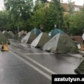 Demonstranti postavili šatore ispred jermenskog parlamenta, traže ostavku vlade