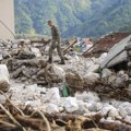 Pre i posle poplava: Jablanica je gotovo cela uništena FOTO