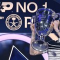 Sineru uručen trofej za najboljeg tenisera godine