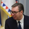 Vučić čestitao Božić vernicima koji slave po gregorijanskom kalendaru