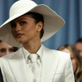 Čuvena Zendaja blistala od elegancije na Met Gali 2025: Može pod ruku sa Anom Vinturom i Pamelom Anderson