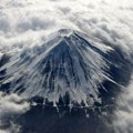 Japanac (102) postao najstarija osoba koja se popela na planinu Fudži