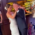 Zavirite na venčanje ćerke Suzane Mančić: Prvi ples uz Andreu Bočelija, voditeljka puca od ponosa - a kad je mlada zapevala…