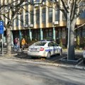 Mladići uhapšeni zbog obijanja automobila u NS i krađe novca, telefona, alata...