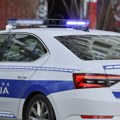 Ponudio saobraćajnim policajcima mito kako mu ne bi pisali kaznu: Uhapšen muškarac (49) iz Aleksandrovca