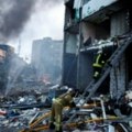 Најмање 10 људи погинуло у новом руском нападу на Кијев