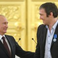 Na Zapadu kuva od besa! "Ja sam uz Vladimira i Ujedinjenu Rusiju": Putinova mašina pljunula u lice Amerima usred Vašingtona