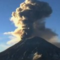 Otkazana 22 leta U Meksiku zbog erupcije VULKANA: Avione zasuo pepeo iz vulkana Popokatepetl (VIDEO)