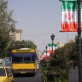 Iranski mediji prikazuju snimke: Život se odvija normalno (VIDEO)