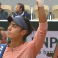 Крај олгине бајке на Ролан Гаросу: Српска тенисерка показала зубе против 5. тенисерке света! (видео)