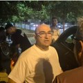 Incident u Novom Sadu: Automobilom se zaleteo u ljude na blokadi