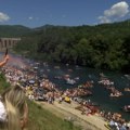 Reka koja spaja – oko 15.000 ljudi na plovilima na Drinskoj regati