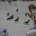 Verski obred u senci sukoba i ratova: Više od milion i po muslimana stiglo u Meku na hodočašće