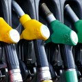 Poljoprivrednici od danas na svim pumpama mogu da kupuju dizel za 184 dinara