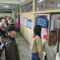 IZBORI 2026 UŽIVO (06:45): Reporteri Volim Zrenjanin su na terenu – pratite izborni dan iz sata u sat! IZBORI 2026