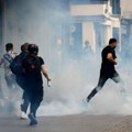 Sahranjen tinejdžer koga je ubio francuski policajac, na ulicama protesti: Makron odložio posetu Nemačkoj