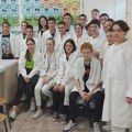 Zrenjaninska gimnazija otvara vrata mladim talentima iz hemije Zrenjanin - Zrenjaninska gimnazija