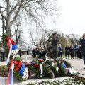 Zločin bez kazne: Položeni venci kod Spomenika deci stradaloj u NATO agresiji /foto/