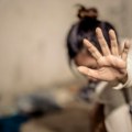 Žena napadnuta u centru Zaječara dok je šetala sa detetom: Policija traga za napadačima